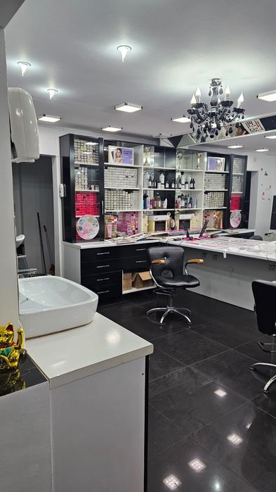 Vând 2 apartamente