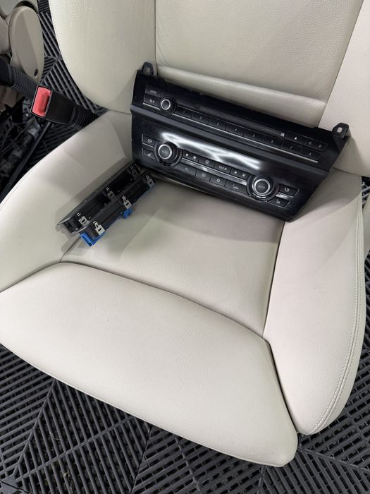 Scaune Comfort cu incalzire si memorii BMW Seriile 5&7 F10, F11, F01