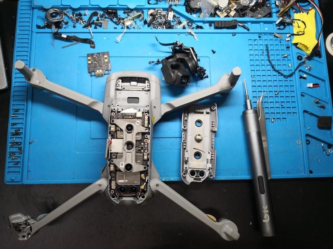 Reparăm Orice Defect la Dronele DJI - Experiență Garantată! SERVICE