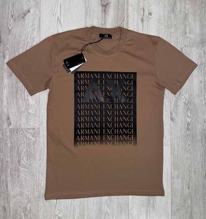 Tricouri Hugo/Armani Exchange noi!!