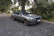 Vand / Schimb BMW E30 318iS "ursulet" aer conditionat, vehicul istoric