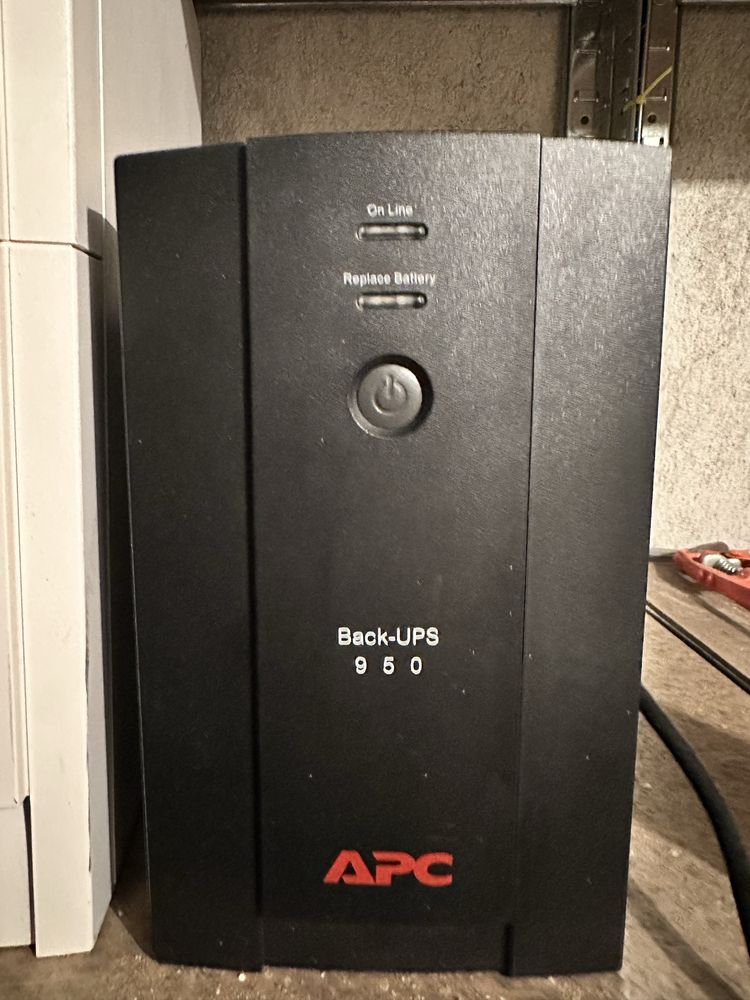UPS APC различни модели 1500VA 750VA 800VA