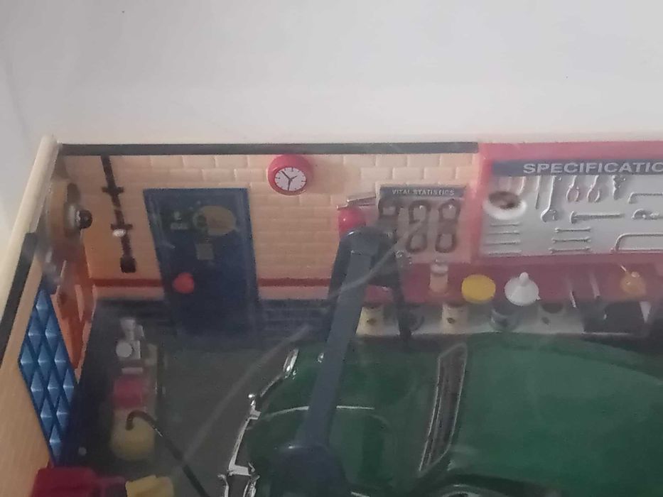 Diorama Garage 1:43 Schuco, Cararama, Диорама гараж Porsche, VW