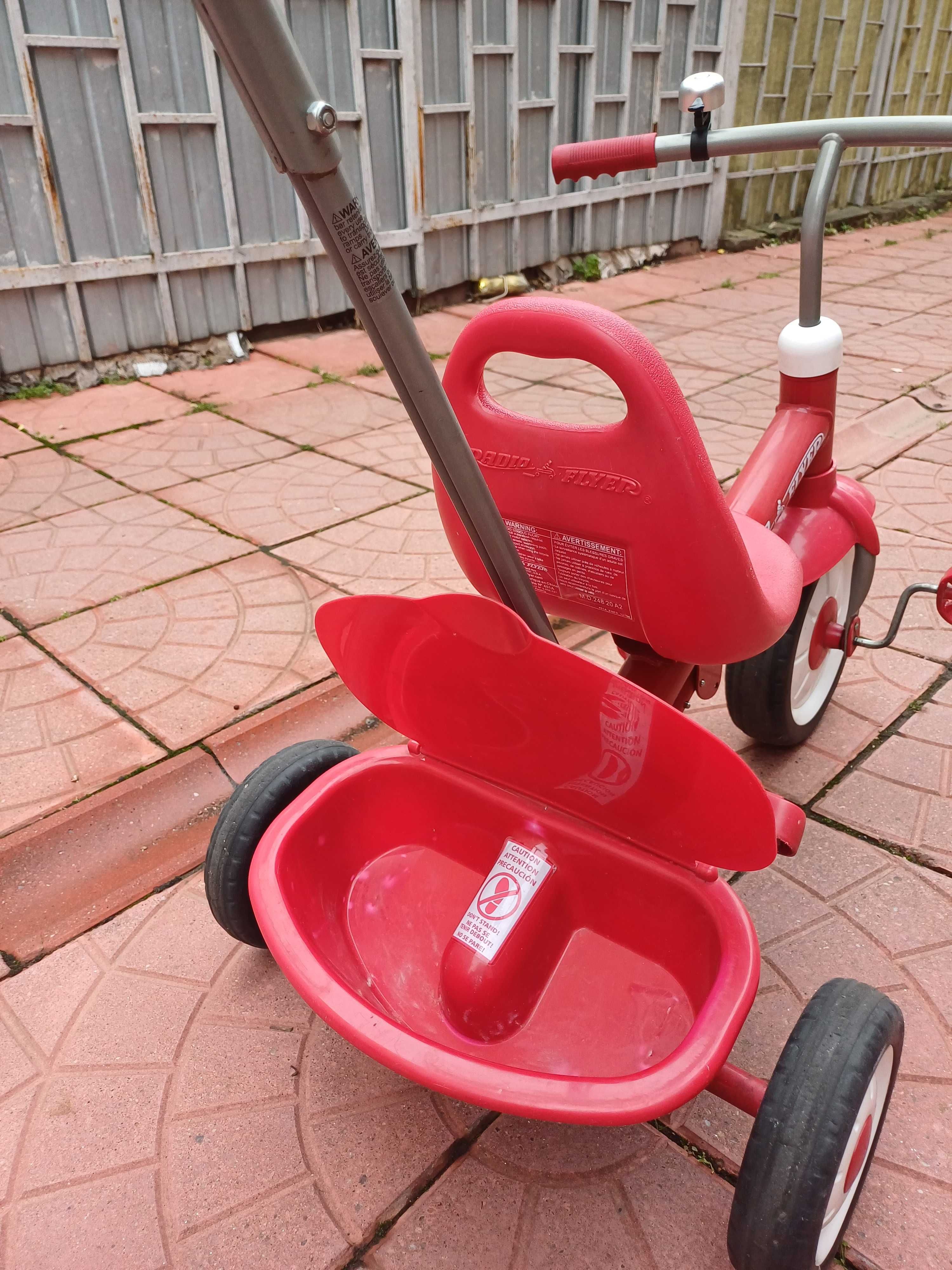 Tricicleta Radio Flyer 2-5 ani