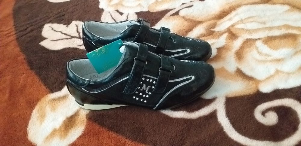 Pantofi adidasi dama