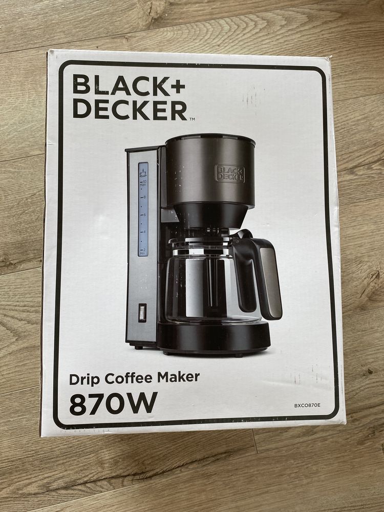 Cafetiera Black&Decker BXCO1000E, 1000W, 12 cesti cafea, programabila