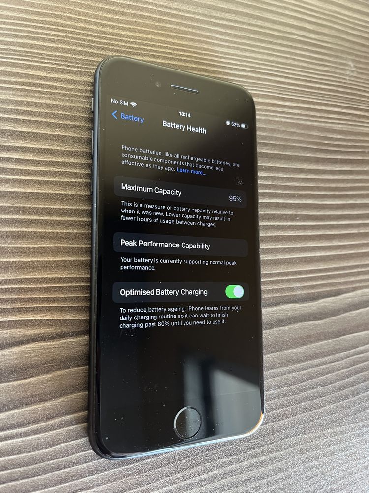IPhone 7 32GB много запазен