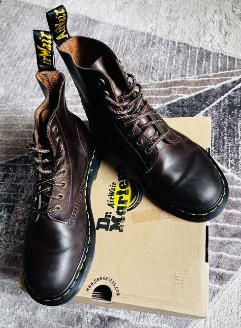 Ghete Dr. Martens