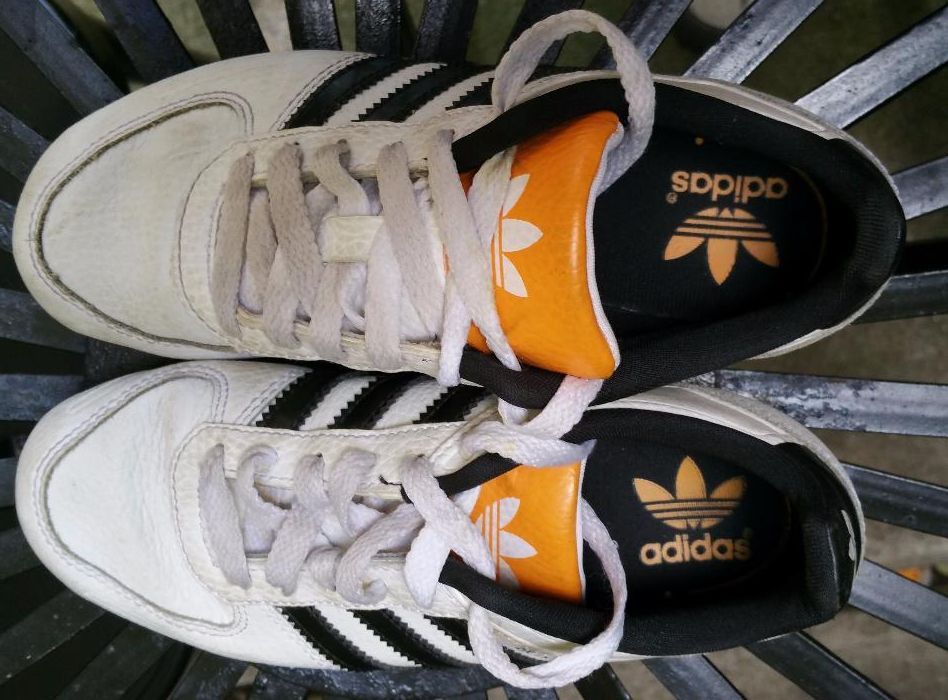 Adidas original 32 ca noi