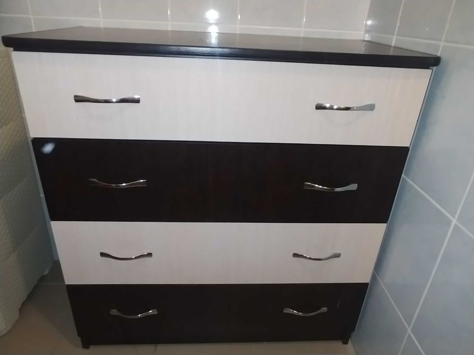 Продам комод.В хорошем состоянии.