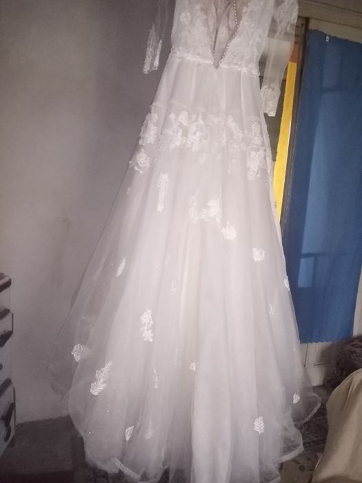 Vând rochie de mireasa