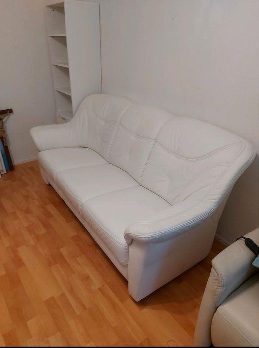 Canapea piele impecabila!!