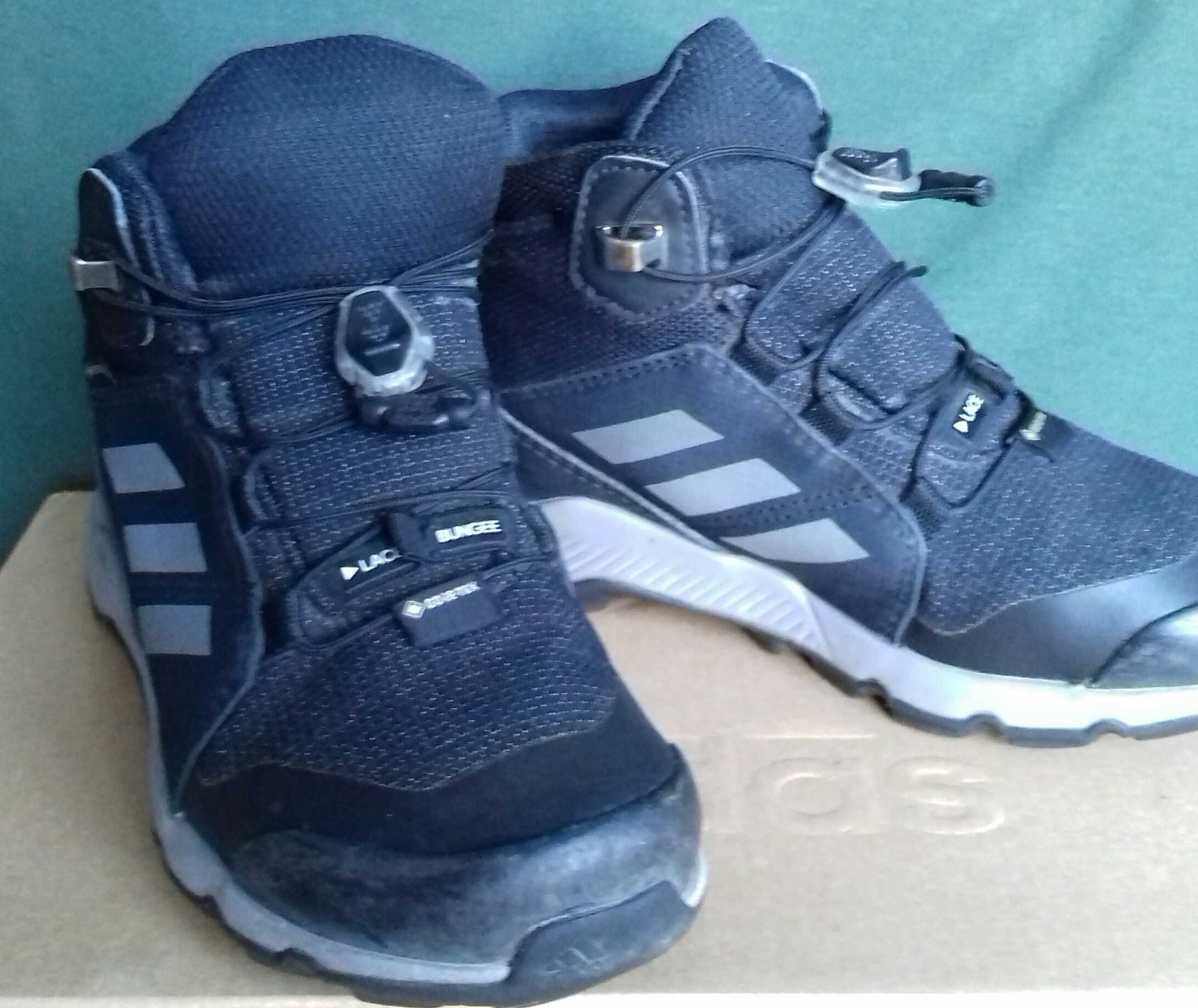 Детски обувки Adidas Terrex MID GTX K Nr.31