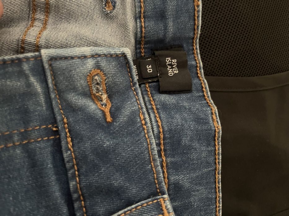 Нови дънкови панталонки River Island, S-М размер