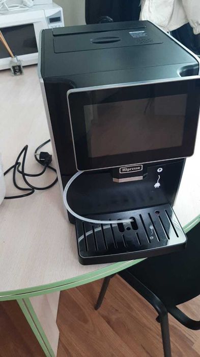 Hipresso Автоматическая кофемашина b116028