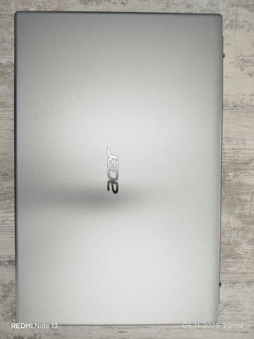 Novutbuk Acer aspire A315-35