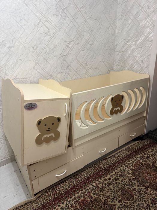 Детский мебель, кровать с шкафом