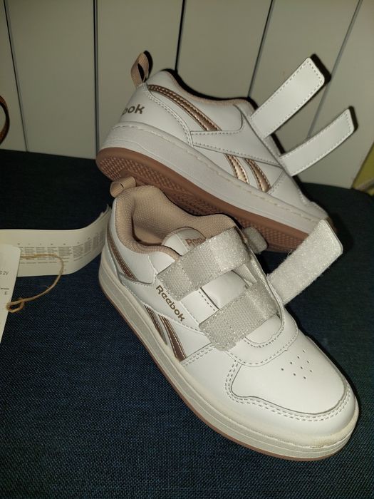 Adidași REEBOK nr.30