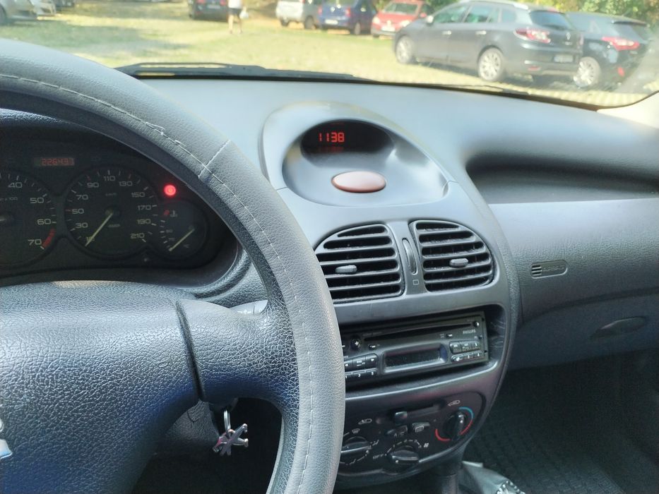Peugeot 206 1.4 benzina