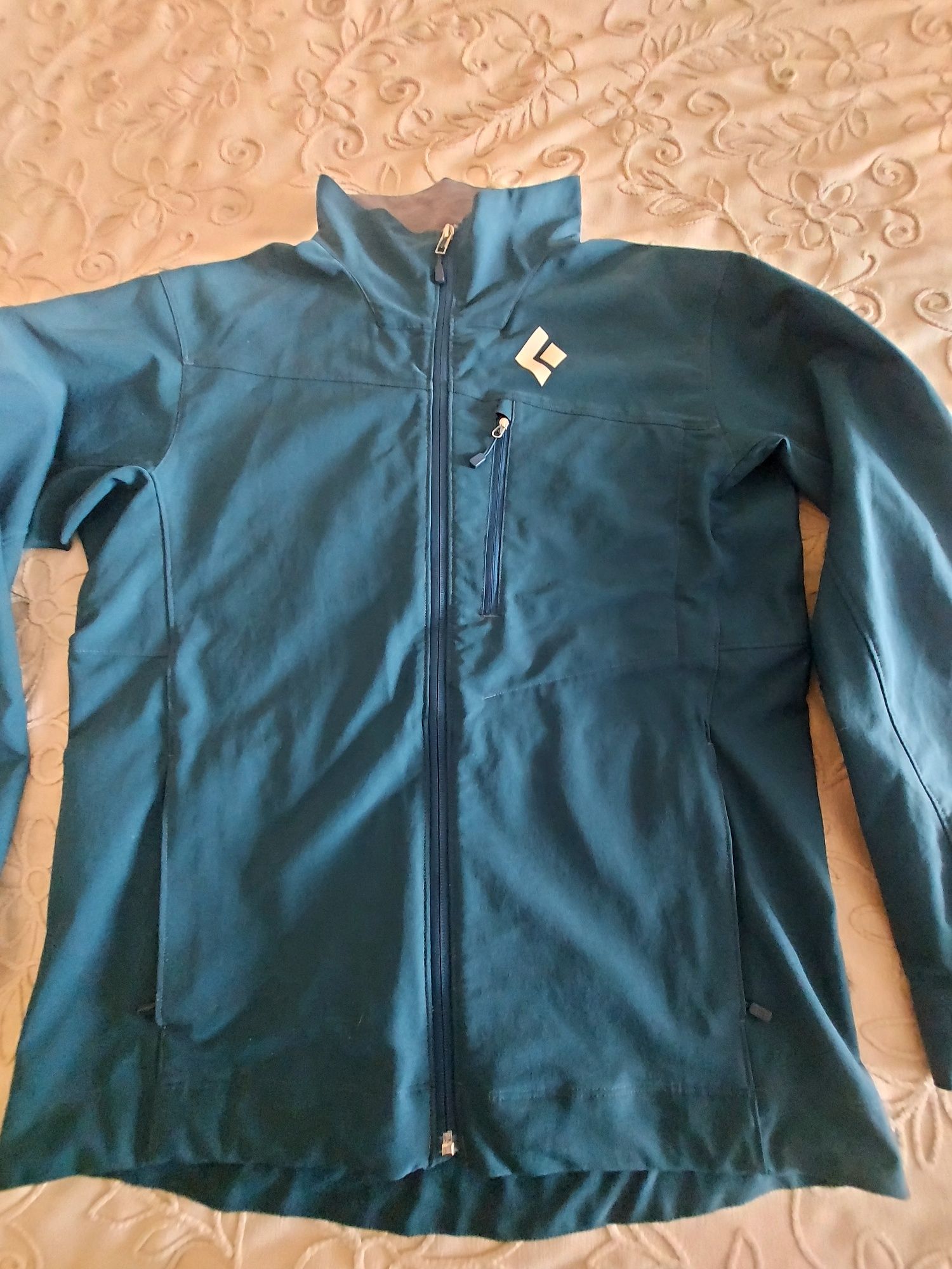 Туристическо softshell яке Black diamond размер L/XL
