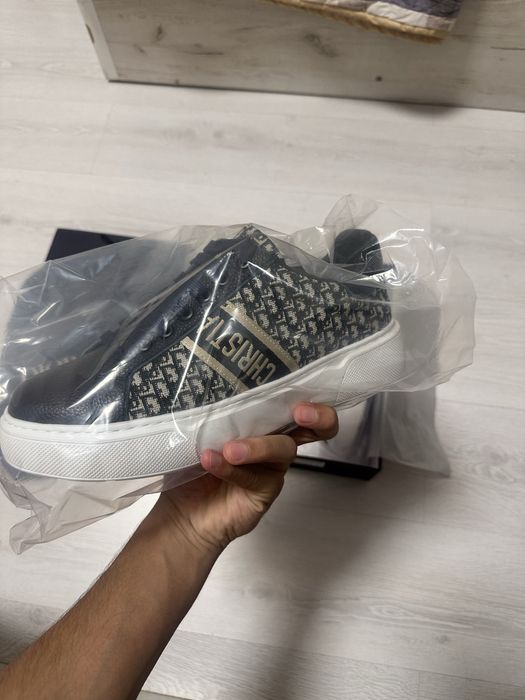 dior krossovka 1:1