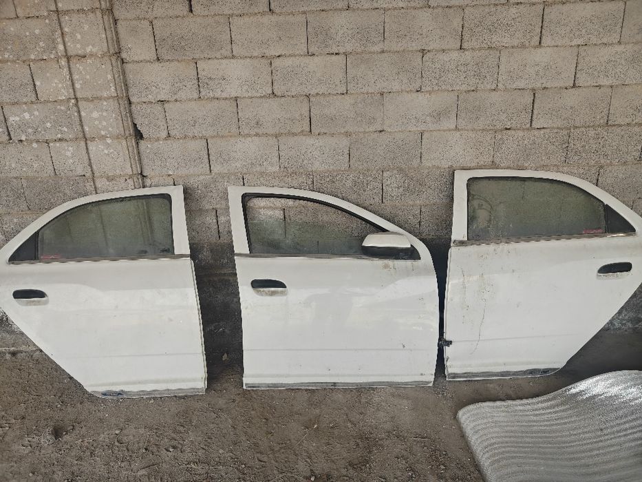 Kobalt mator mehanika karobka  nadnoy eshiklar sotiladi