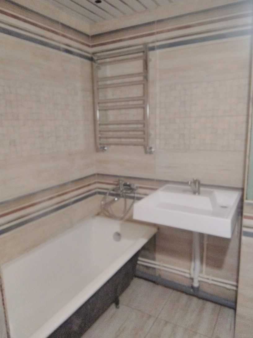 Ремонт ванной комнаты и туалета под «ключ»

(«Imamov-Service»).