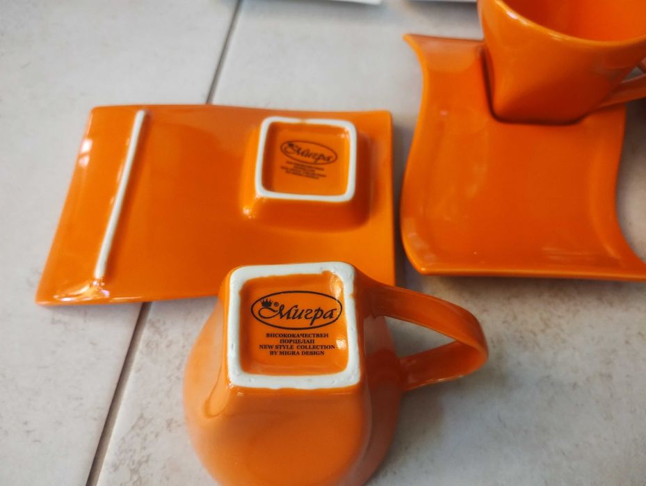 Порцеланови чаши