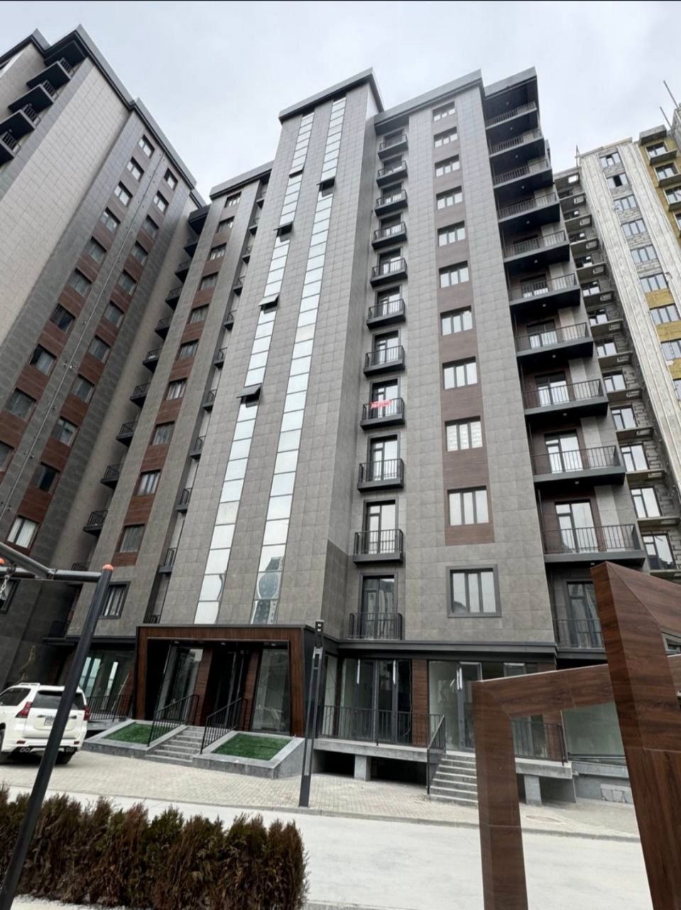 Продаётся  3х комнатная квартира