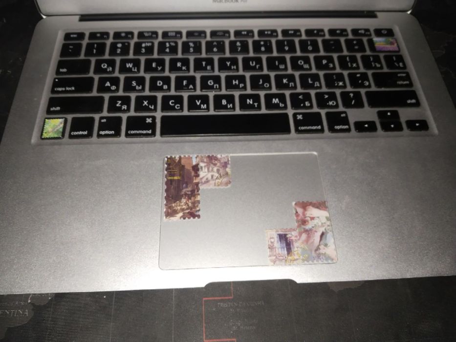 Macbook air sotiladi. (Karobka dokument)