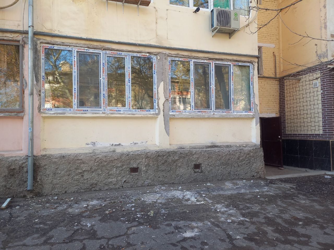 Akfa Ekopen eshik va romlar