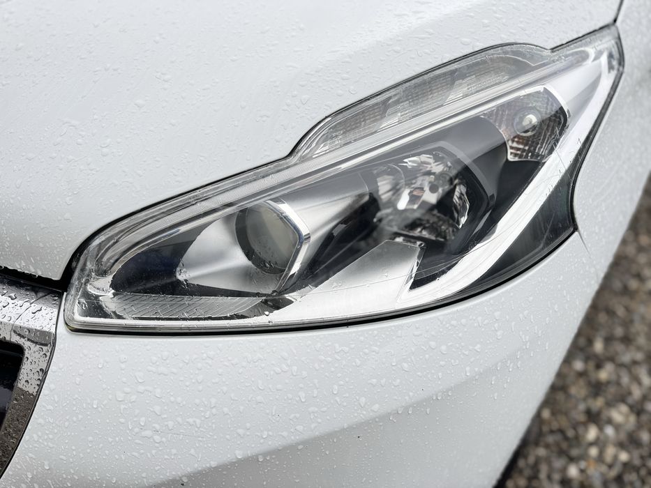 Peugeot 208 1.4Hdi 2016 183000km Reali