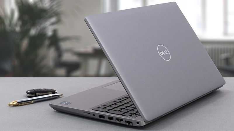 Ноутбук DELL Latitude 5531