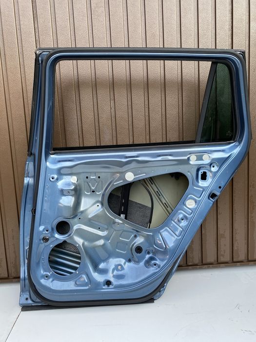 Usa dr spate vw Passat B8 combi cod de culoare LB5J 2015-2020