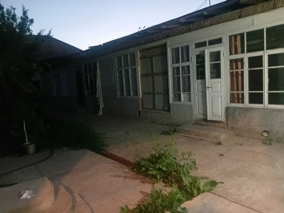 Без маклерКибрайда ховли сотилади