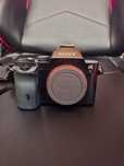 Sony A7 ,body,cutie originala, 2 acumulatori, incaracator