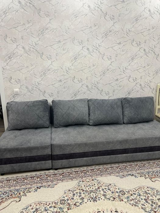 Продается диван+кресло для гостиной