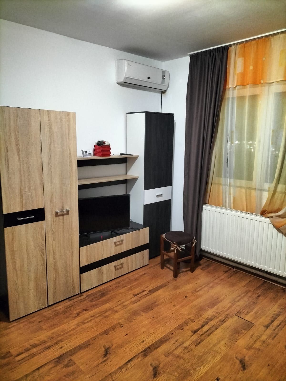 Persoană fizică vând apartament 1 camera
