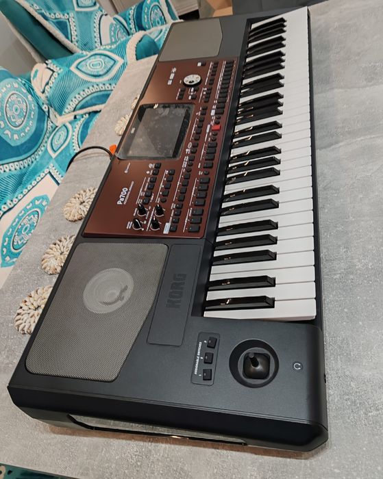 Korg pa700 ca nouă