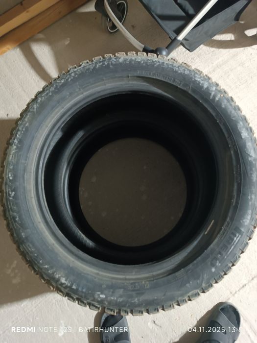 Продам Покрышки R18 зимние