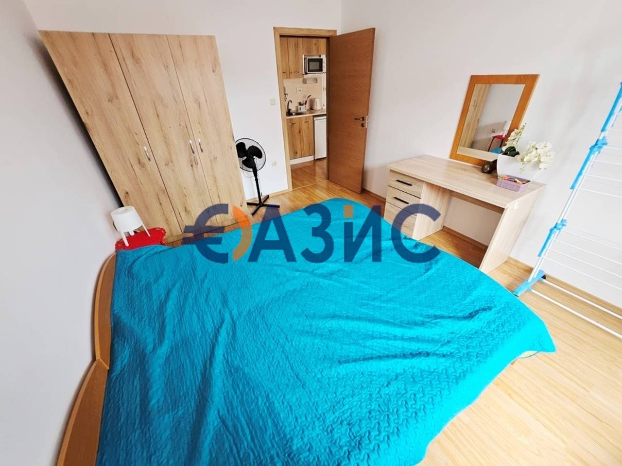 Продава се Двустаен апартамент в к.к. Слънчев бряг - 57 кв.м за 858 €/кв.м - Снимка #12