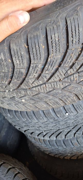 Anvelope allseasone M+S cu jante  AZW 215 60 16