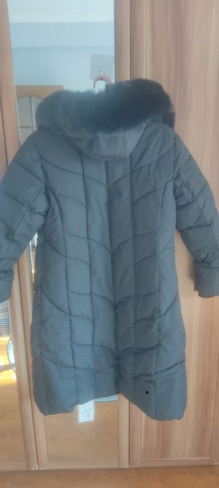 Продам куртку зимнюю