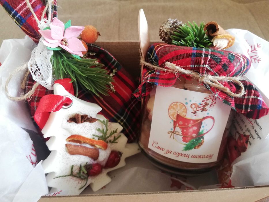 Финални поръчки! Коледни бурканчета и торбички с подправки