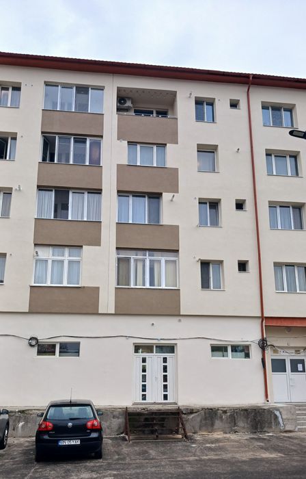 Apartament 2 camere.53 m.decomandat.Nasaud