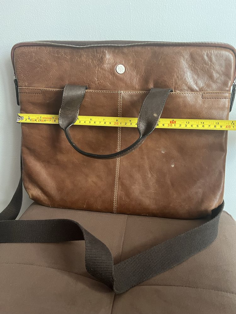 Продава се оригинална кожена чанта Saddleback Leather