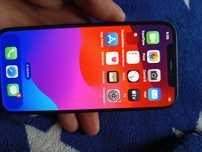 iPhone 12 spate spart fata este perfecta