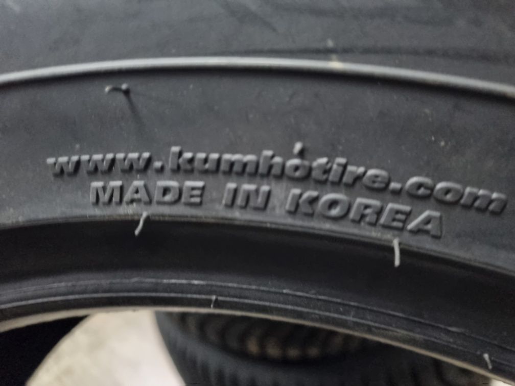 2 anvelope vara noi 285 55 18 Kumho