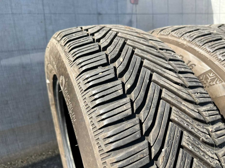 зимни Гуми Michelin 205/60/16 с ДОТ 30/2019г.