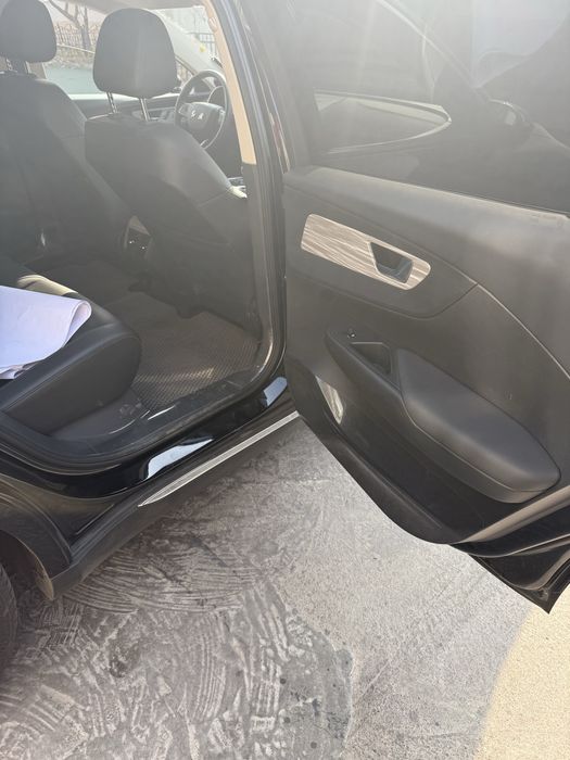 Hongi eqm5 qora Sotiladi